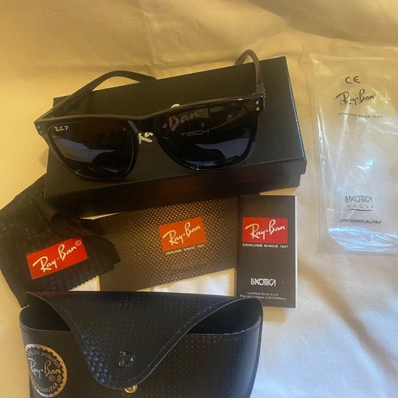 Sunglasses main image 5